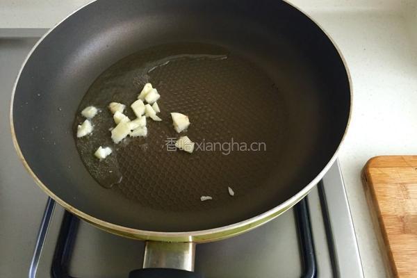 酸菜炒土豆丝的做法图解5