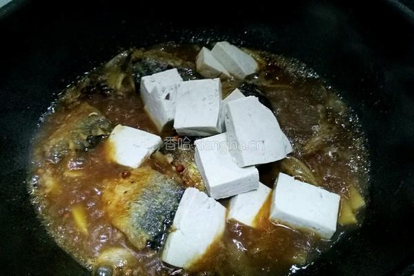 青鱼白菜豆腐锅的做法图解15
