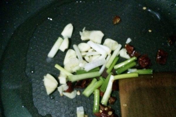 炒章鱼的做法图解5