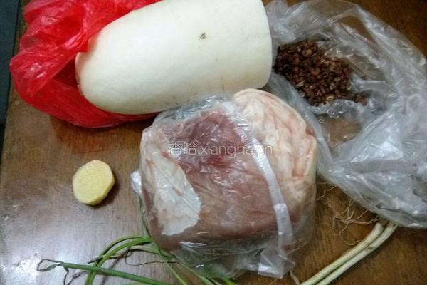 连锅汤的做法图解1