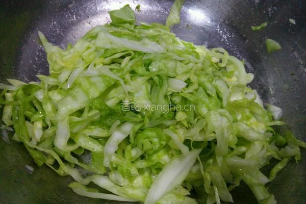 菜包子馅的做法图解3