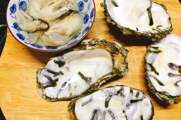 芝士焗生蚝的做法图解1