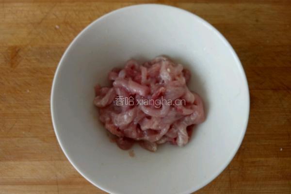 京酱肉丝的做法图解1