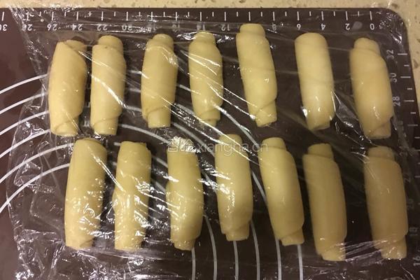 豆沙馅月饼的做法图解11