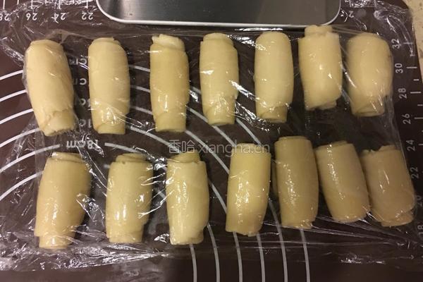 豆沙馅月饼的做法图解12