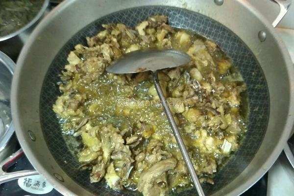 竹荪炖鸡的做法图解2