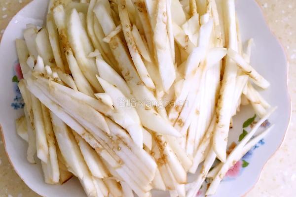 青红椒炒茄丝的做法图解2