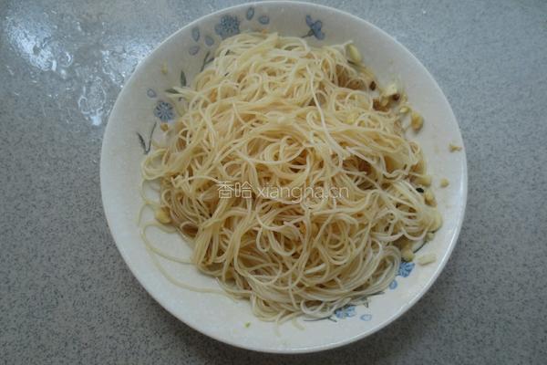 蒜茸粉丝金针菇的做法图解8