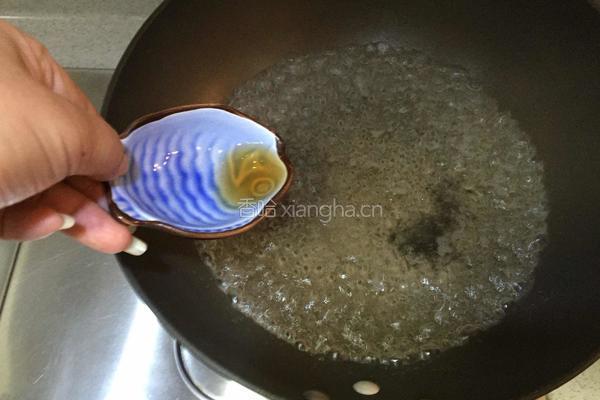 鲍鱼烧土豆的做法图解3