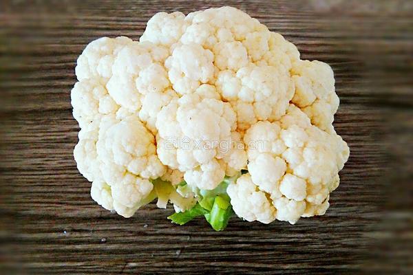 清炒菜花的做法图解1