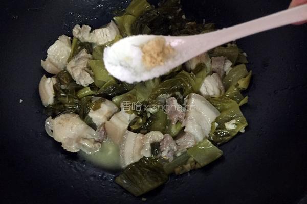 酸菜炖五花肉的做法图解8