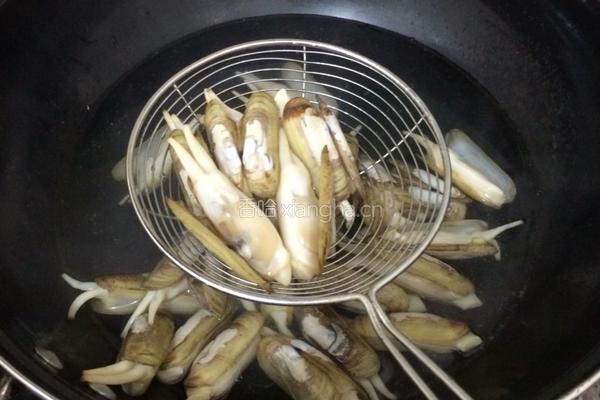 麻辣葱油蛏子的做法图解4