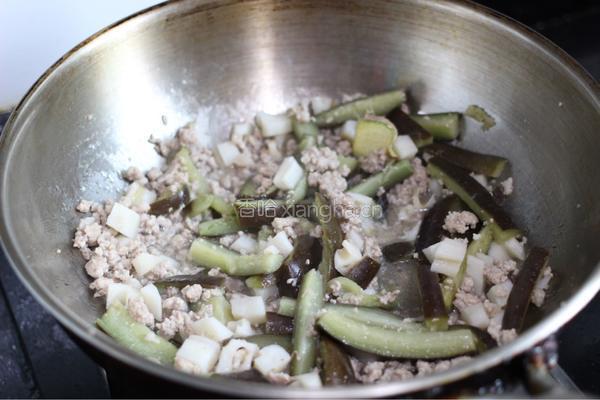 茄汁肉末乌冬面的做法图解8