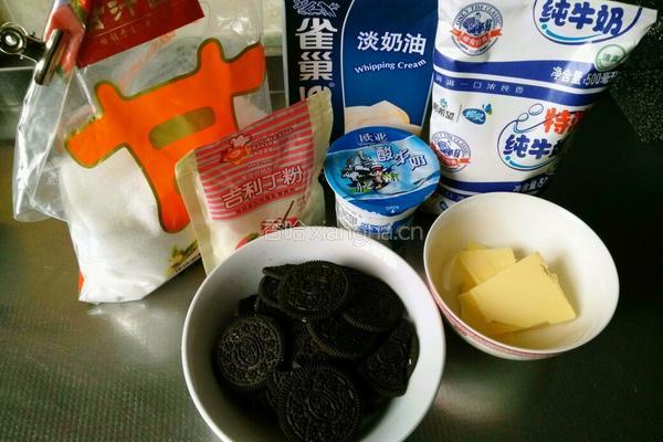 牛奶慕斯的做法图解1