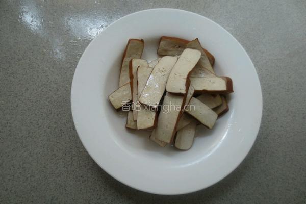 青椒香干肉丝的做法图解4