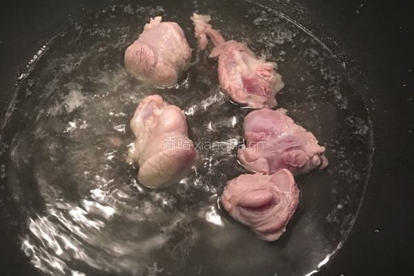 无花果炖瘦肉的做法图解2
