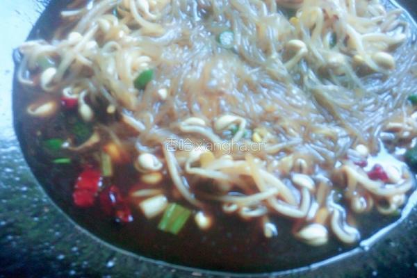 黄豆芽炒粉丝的做法图解6