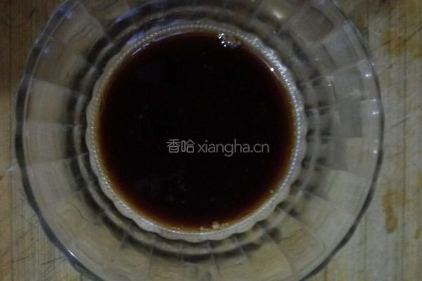 五花肉烧胡萝卜的做法图解3