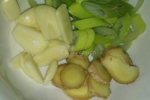 小白菜炖冻豆腐的做法图解4