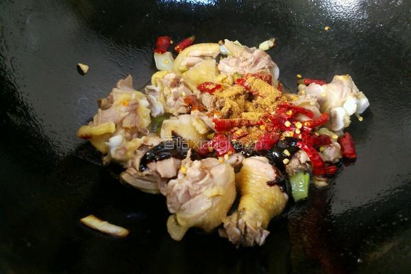 辣子鸡腿的做法图解10