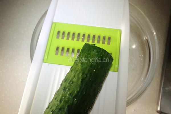 家常新式炸酱面的做法图解2