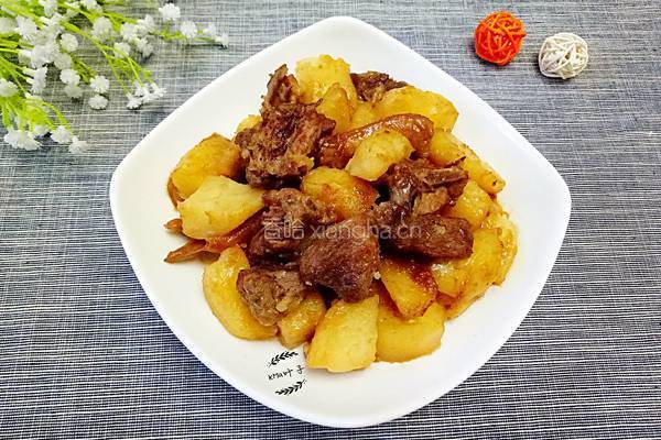 土豆炆鸭的做法图解11