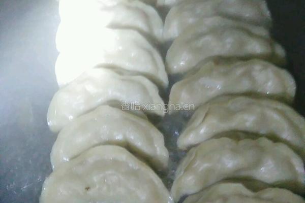 南京牛肉锅贴的做法图解16