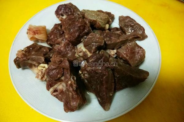 麻辣猪肺的做法图解1