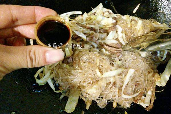 粉丝炒包菜的做法图解9