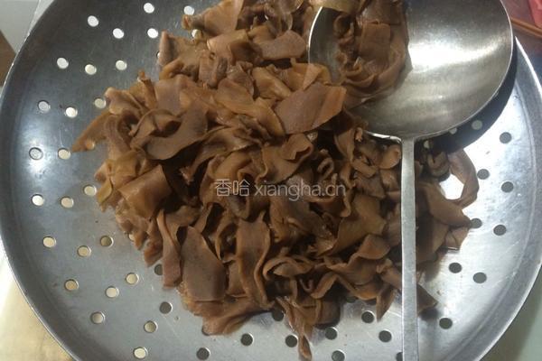 腌菜土豆丝的做法图解2