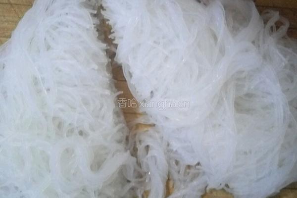 蒜蓉蒸粉丝的做法图解3