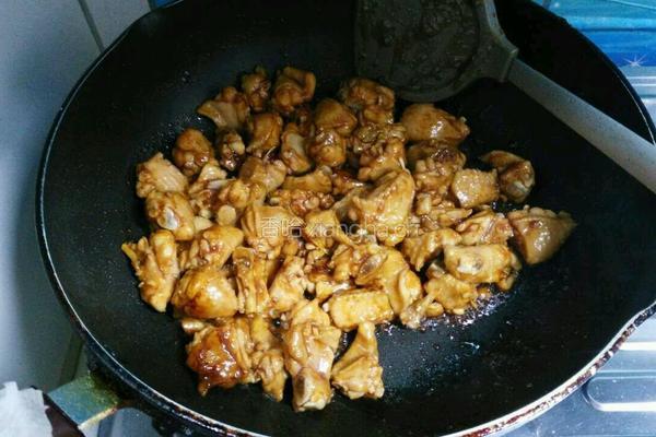 香飘飘板栗鸡的做法图解5