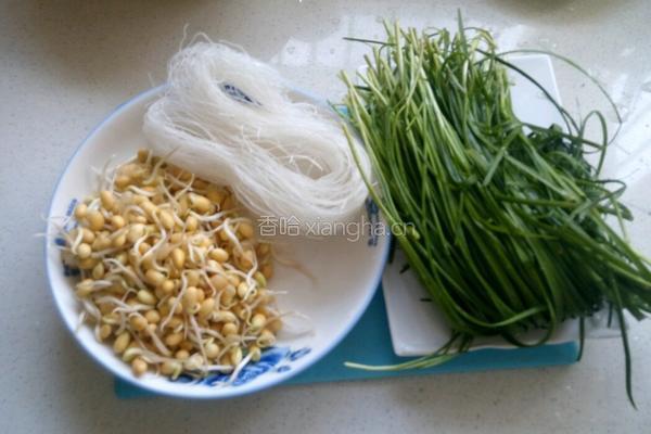 韭菜豆芽炒粉丝的做法图解1