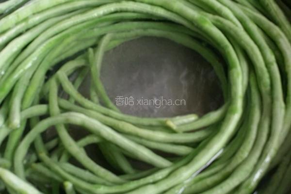 自制干豆角的做法图解2