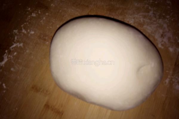 猪肉榛蘑饺子的做法图解5