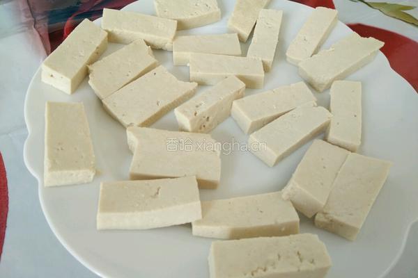 豌豆苗烩豆腐的做法图解2