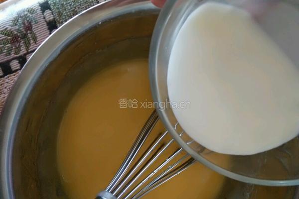 千叶纹蛋糕卷的做法图解4