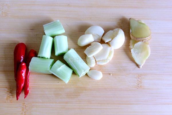 蟹煲豆腐的做法图解3