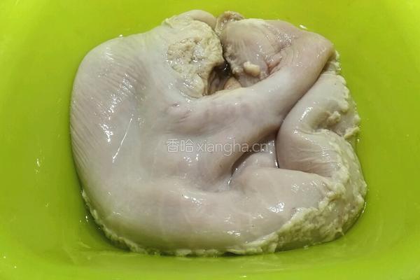 猪肚煲鸡的做法图解3