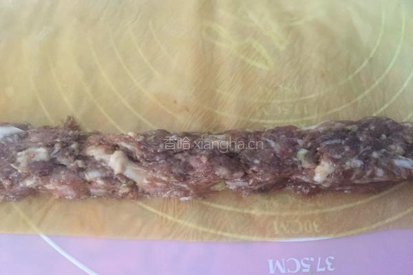 蝉衣肉卷的做法图解4