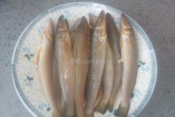 香煎沙尖鱼的做法图解2
