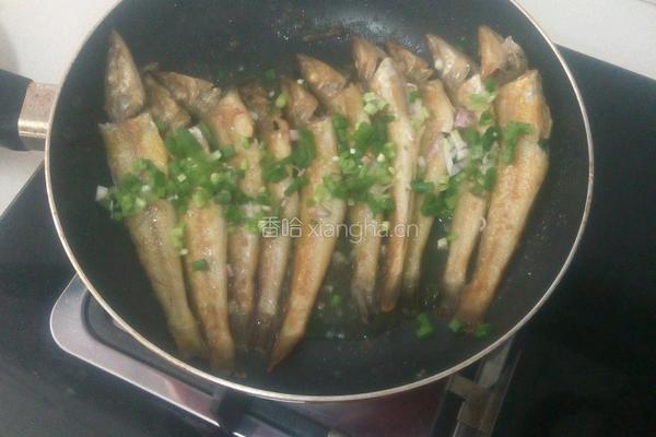 香煎沙尖鱼的做法图解4