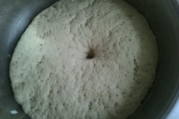 地瓜面山菜包子的做法图解4