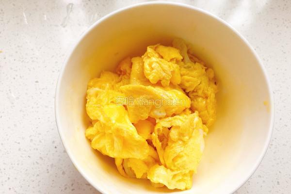 洋葱木耳炒鸡蛋的做法图解5