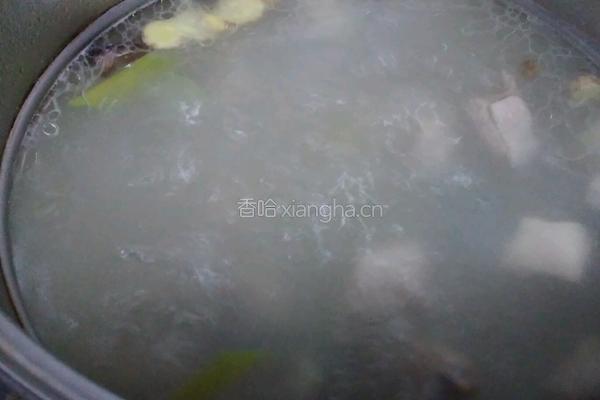鸭肉炖冬瓜汤的做法图解6