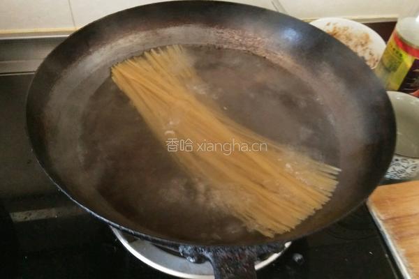 芝士肉酱焗意粉的做法图解10