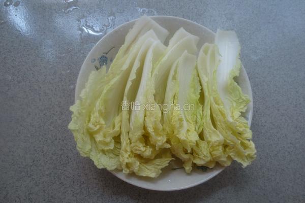 泡椒炒白菜的做法图解2