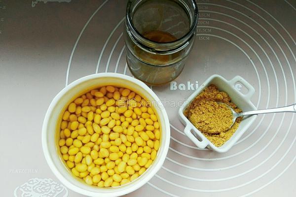 亚麻子豆浆的做法图解1