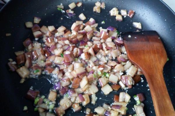 茄丁肉沫的做法图解5