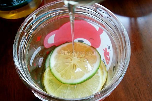 蜂蜜泡柠檬的做法图解3
